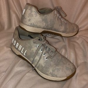 COPY - NOBULL Trainers women’s size 8.5 and 9
